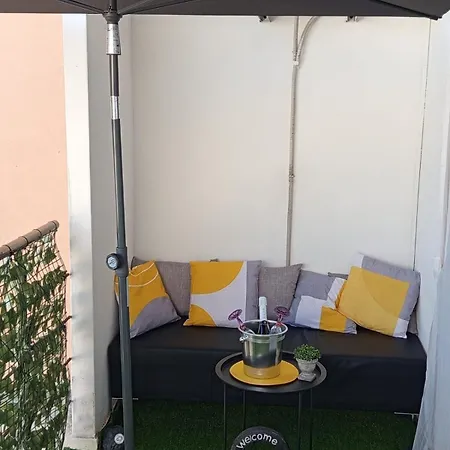 Ohana House Οριστάνο